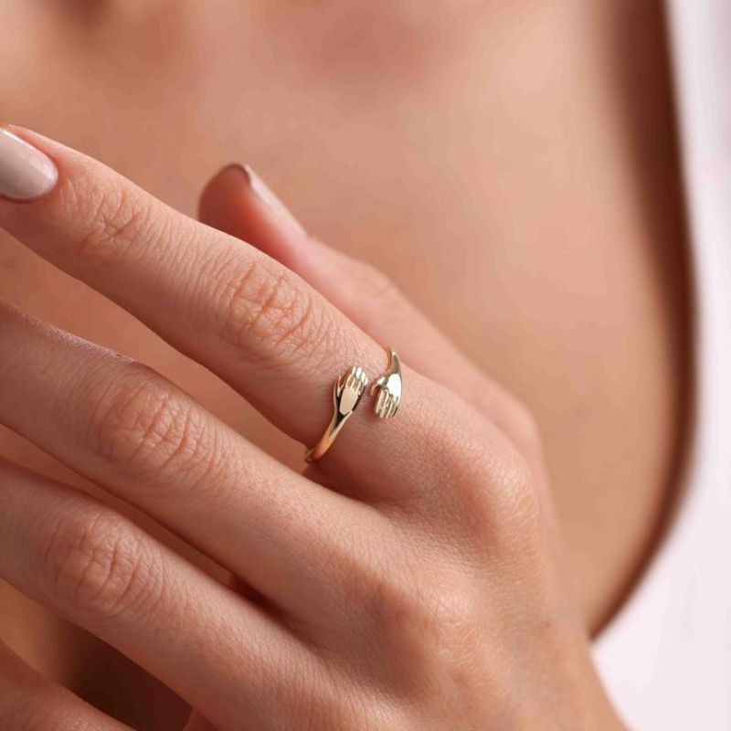 Hug Ring + FREE Message Card & Gift Box